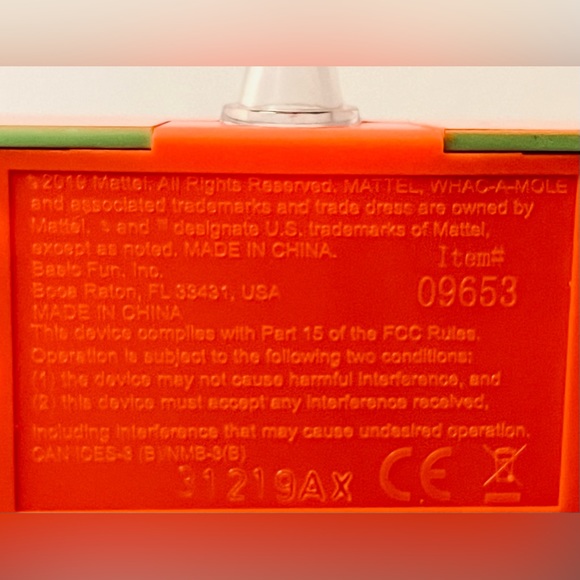 Whac-A-Mole Mini Arcade Tabletop Game - Picture 5 of 6